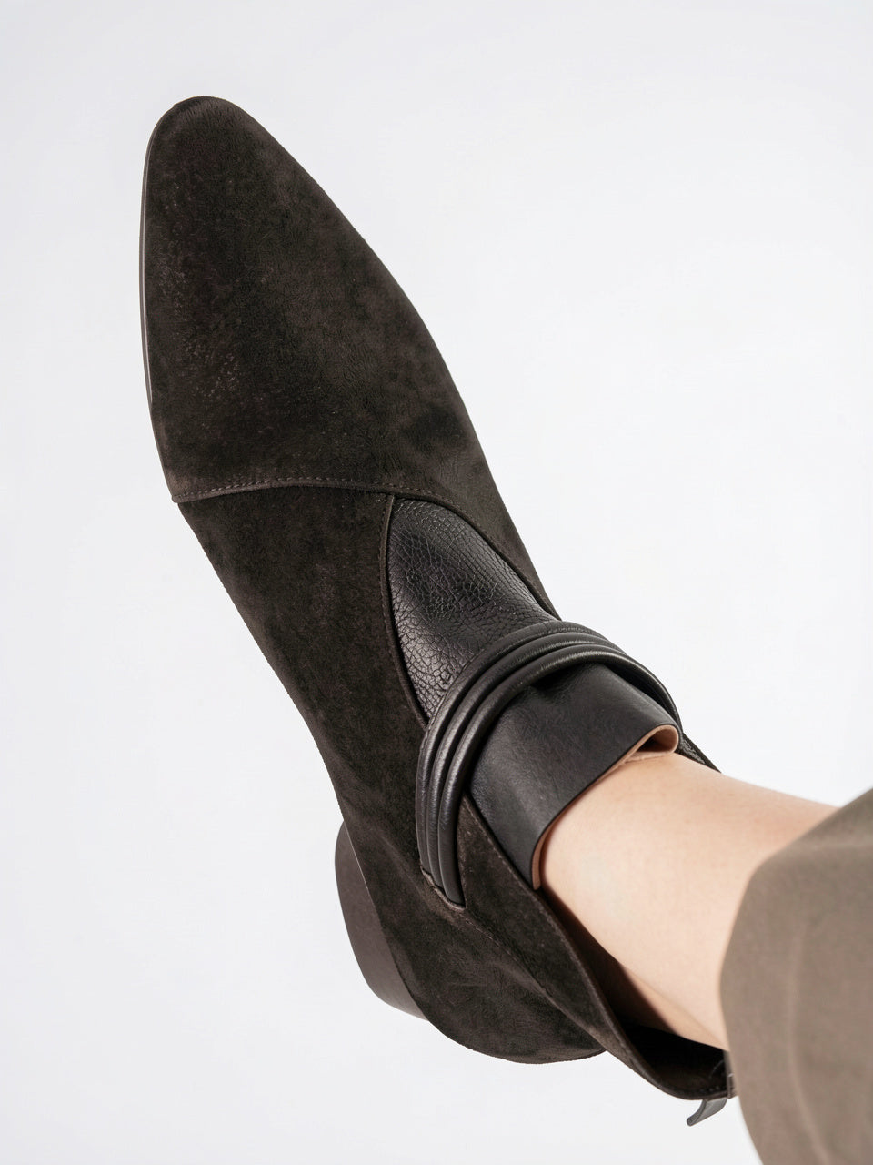 Italien Crest Bottes Daim Pointu Talon - 23