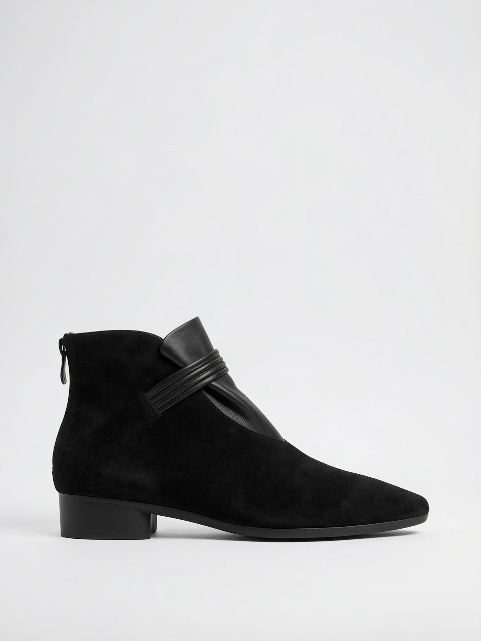 Italien Crest Bottes Daim Pointu Talon - Noir EU 36 / US 5 / UK 3.5
